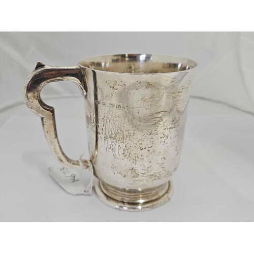 662 - SILVER TANKARD WITH INSCRIPTIONS,B'HAM 1937 BY AE POSTON, 240g