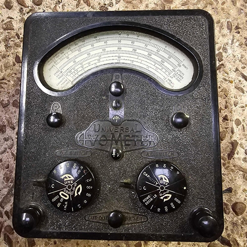 16 - VINTAGE VOLT METER & CABLES