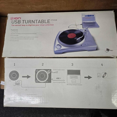 323 - USB TURNTABLE