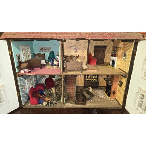 384 - DOLLS HOUSE & CONTENTS