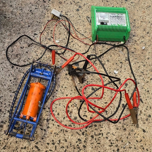 86 - FOOT AIR PUMP & A BATTERY CHARGER WITH  LEADS