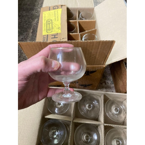 218 - 3 CARTONS OF BRANDY GOBLETS, APPROX 38