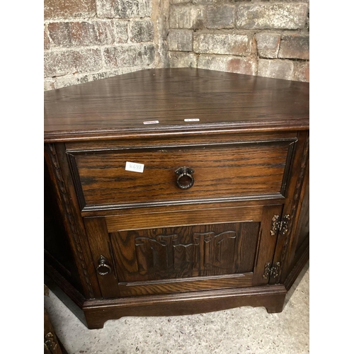 235 - LEADED GLASS FRONTED HI-FI CABINET & A LINEN FOLD FRONT CORNER UNIT