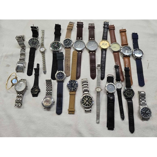 TUB OF MISC MODERN WATCHES