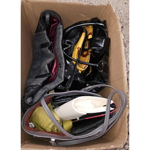 104 - CARTON WITH QTY OF MISC PURSES & HANDBAGS