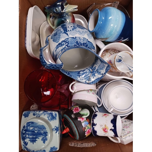 69 - CARTON WITH MISC CUPS & SAUCERS, GINGER JAR, FLORAL TEA POT, BLUE & WHITE JUG & OTHER CHINA