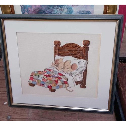 78 - QTY OF EMBROIDERED PICTURES, A WOODEN NOTE BOARD & OTHER MISC PICTURES