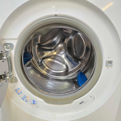 225 - ZANUSSI 9 KILO WASHING MACHINE