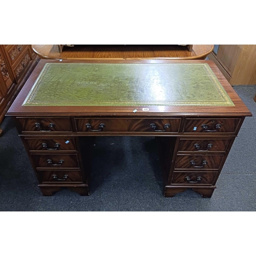 271 - GREEN LEATHER TOP KNEEHOLE DESK