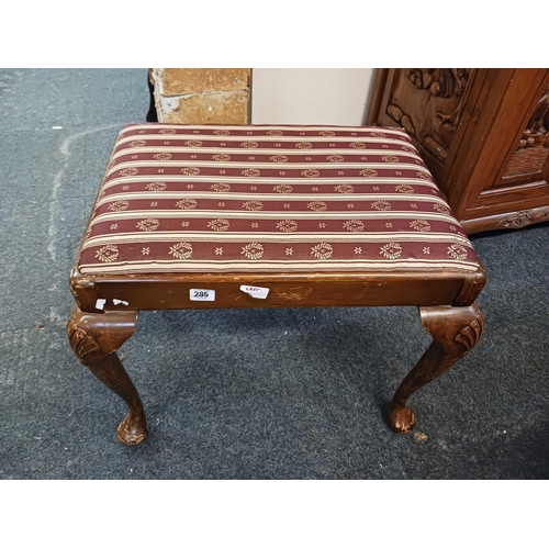 285 - DRESSING TABLE STOOL