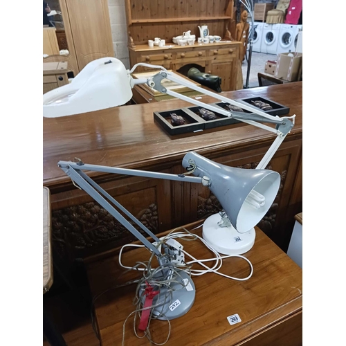 292 - GREY VINTAGE ANGLE POISED LAMP & A WHITE DESK LAMP