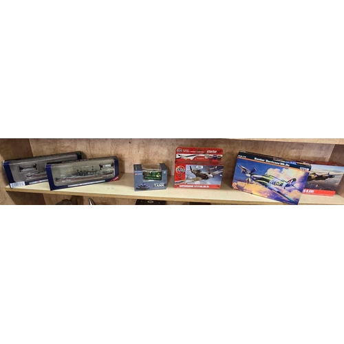 980 - 2 SHELVES OF REVELL AIR FIX & TAMIYA KITS ON SHIPS & AIRCRAFT PLUS 2 MODELS IN BOXES & AN AUTO DEMO ... 