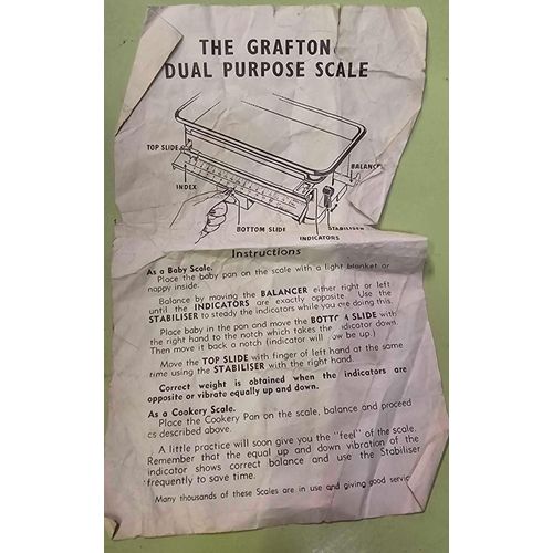 41 - CARTON WITH VINTAGE GRAFTON JEWEL PURPOSE WEIGH SCALE