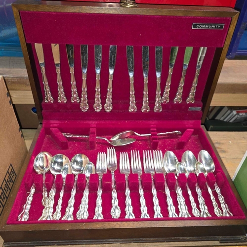 157 - BOXED COMMUNITY CUTLERY SET - NOT COMPLETE