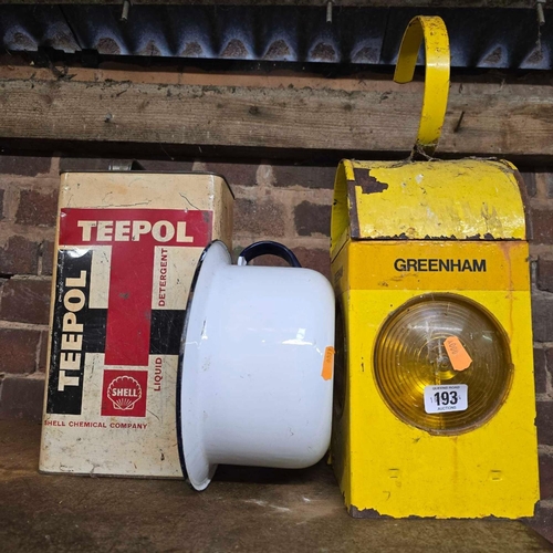 193 - VINTAGE DETERGENT TIN, ENAMEL CHAMBER POT &  PARAFFIN ROADSIDE LAMP