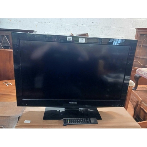 301 - TOSHIBA 32'' TV WITH REMOTE