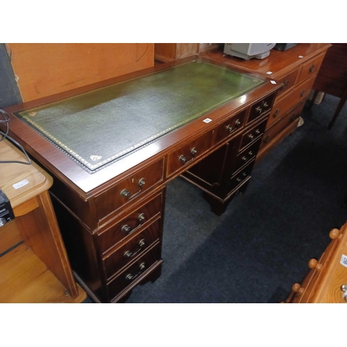 310 - GREEN LEATHER TOP KNEEHOLE DESK