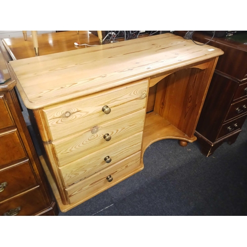 314 - PINE DRESSING TABLE - NO MIRROR