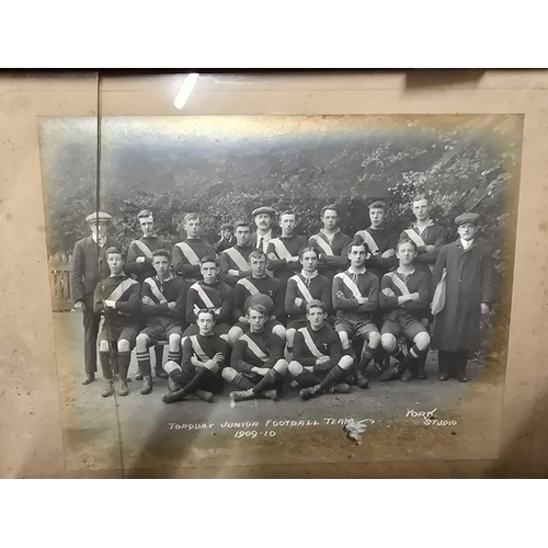 1006 - 2 F/G PHOTO'S, 1 OF TORQUAY JUNIOR FOOTBALL TEAM 1909  1910 & TORQUAY ATHLETIC RESERVES 1910 - 1911