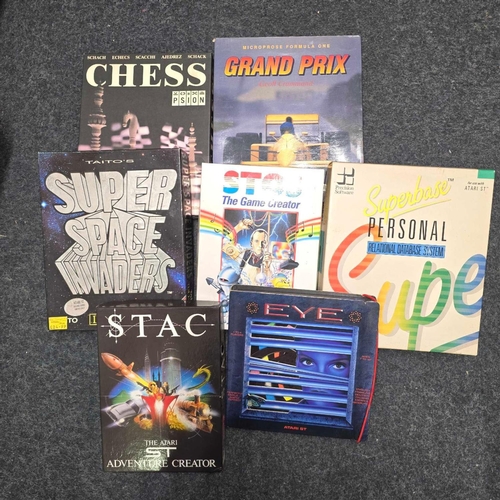 1010 - CARTON WITH MISC FLOPPY 3.5'' DISC GAMES INCL GRAND PRIX, SUPER SPACE INVADERS & CHESS MOSTLY BY ATA... 