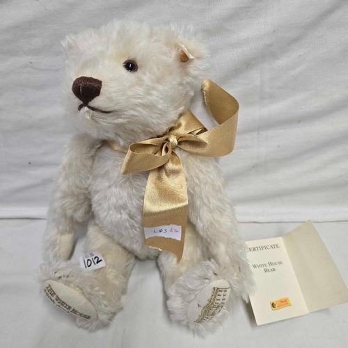 1012 - STEIFF BEAR WHITE HOUSE 200TH ANNIVERSARY NO.01168