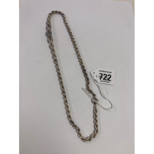 722 - A HEAVY SILVER GRADUATED ROPE TWIST NECKLACE