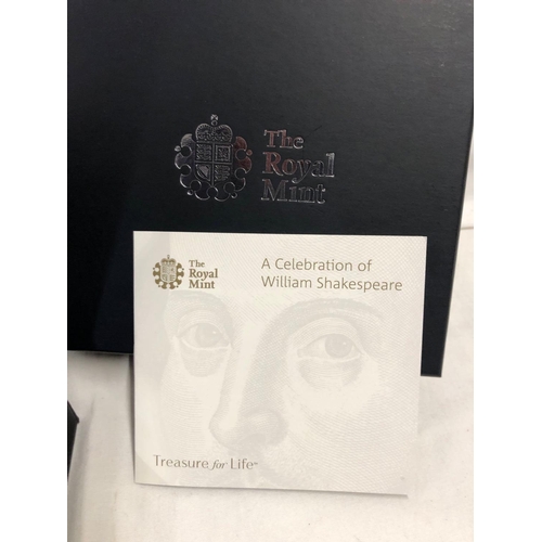 760 - THE ROYAL MINT 2016 WILLIAM SHAKESPEARE FIVE-OUNCE SILVER PROOF COIN BOXED WITH COA 017 FROM TOTAL M... 