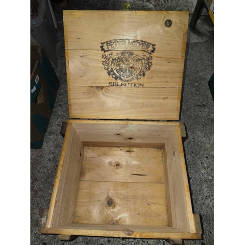 114 - EMPTY LIDDED WINE BOX