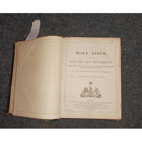 328 - FAMILY HOLY BIBLE