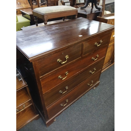 363 - MAHOGANY CHEST OF 5 DRAWERS WITH BRASS DROP HANDLES