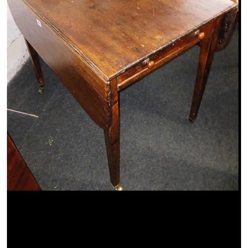 480 - MAHOGANY PEMBROKE STYLE TABLE ON CASTERS