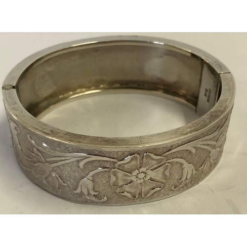 742 - A HEAVY SILVER WIDE BRACELET, BOXED,66g