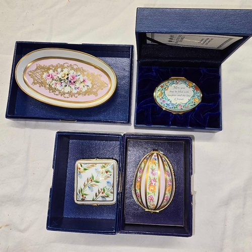 857 - 2 LIMOGES PORCELAIN TRINKET BOXES, SMALL TRAY & 1 OTHER Y HALCYON DAYS ENAMELS WITH C.O.A