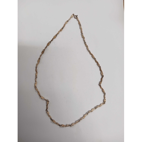 1053 - A FANCY SILVER NECK CHAIN, 20'' LONG