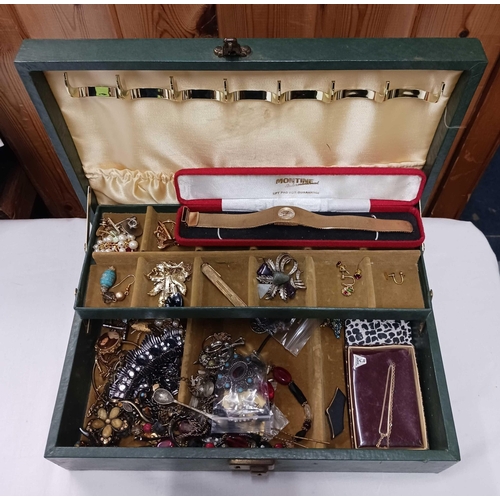 1113 - JEWELLERY BOX & CONTENTS