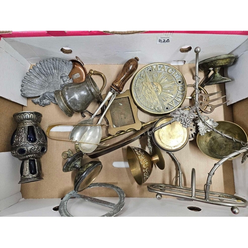 1128 - MISC PLATED, BRASS ITEMS ETC