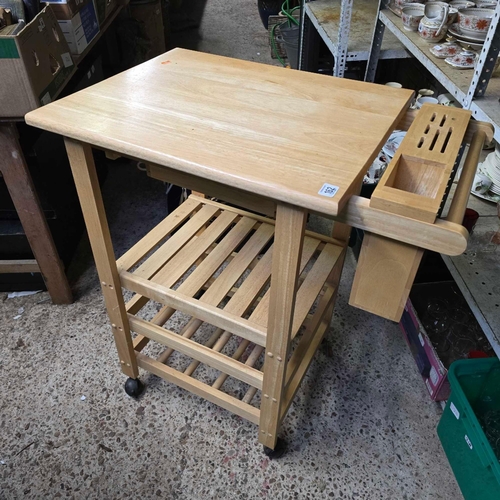 162 - BEECH WOOD KITCHEN UTILITY TROLLEY ON CASTERS & KNIFE BLOCK