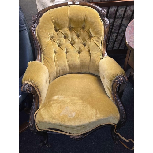 443 - CARVED MAHOGANY BUTTON BACK ANTIQUE FIRESIDE CHAIR