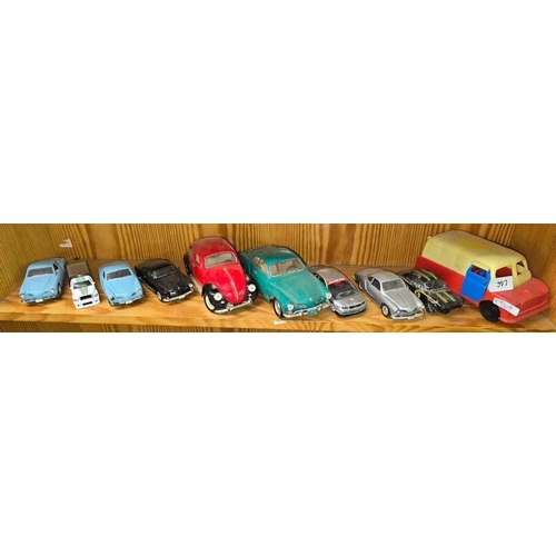 795 - 5 SHELVES OF MISC TOY CARS INCL; DINKY, MATCHBOX, MINI CHAMPS 7 VARIOUS CAR BOOK & MAGAZINES