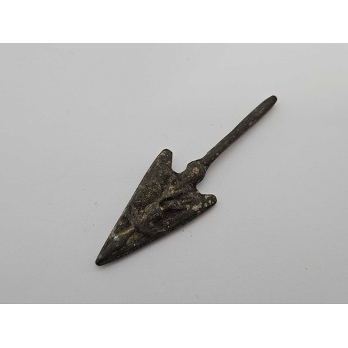 862 - EARLY METAL ARROWHEAD