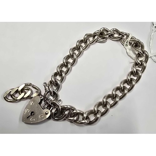 914 - SILVER CURB LINK BRACELET WITH PADLOCK, 30g