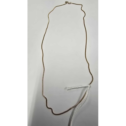 917 - A 9ct GOLD NECK CHAIN, 18'' LONG, 2.5g