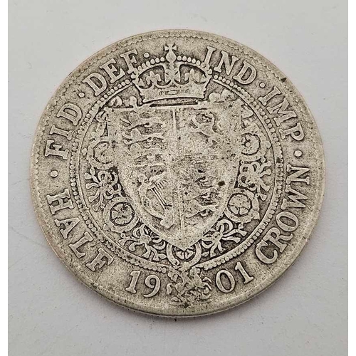 998 - VICTORIAN SILVER HALF CROWN, 1901