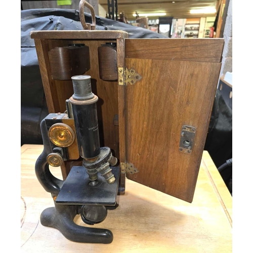 142 - VINTAGE BASUSCH & LOMB MULTI LENSE MICROSCOPE WITH CARRY BOX