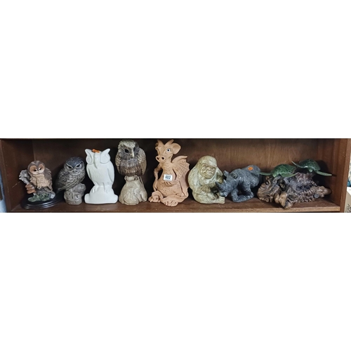 402 - SHELF OF ANIMAL FIGURES & FANTASY FIGURES