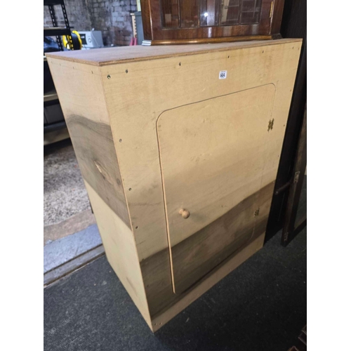 604 - PLYWOOD CUPBOARD