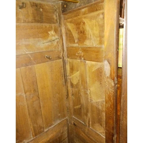 621 - OAK VESTMENT WARDROBE