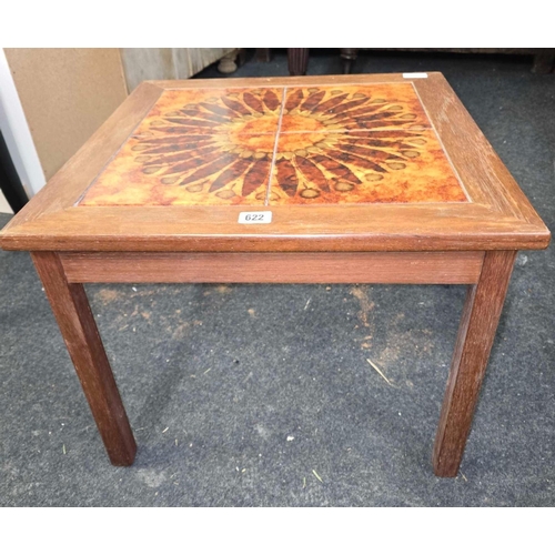 622 - TILE TOP REPRODUCTION TABLE