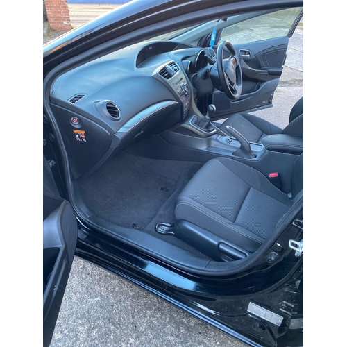 1 - HONDA CIVIC I-VTEC S, 1.8, PETROL, MILEAGE :18,287,  REG: WF15 HBH, 5 DOOR, BLACK, MOT 16.01.2026, N... 