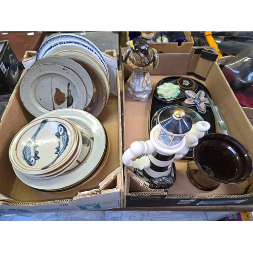 128 - 2 CARTONS OF MISC STUDIO STYLE PLATES, CHINA PEREGRINE FALCON, CARDEW LIGHTHOUSE TEA POT, AN ORIENTA... 